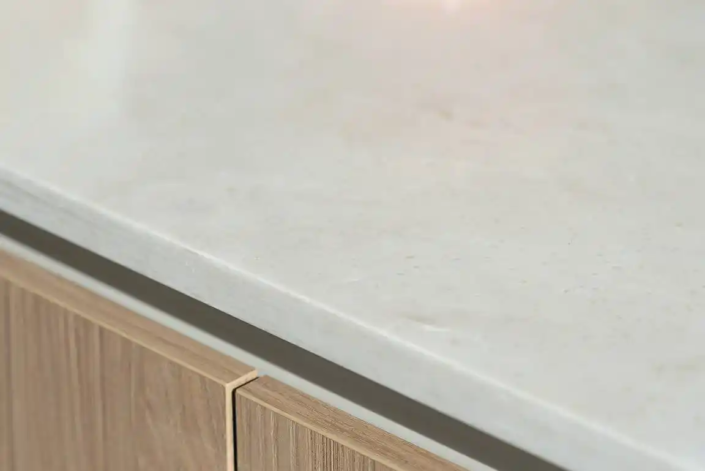 Moderne keuken Maasdijk | Kitchenstudio Den Haag