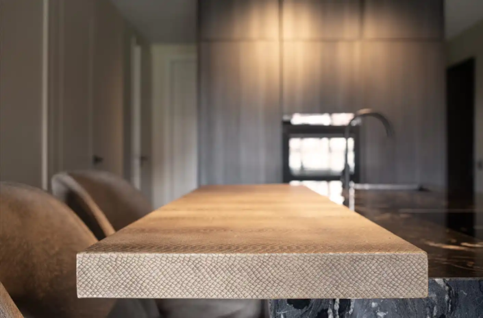Moderne donkere keuken De Lier | Kitchenstudio Den Haag